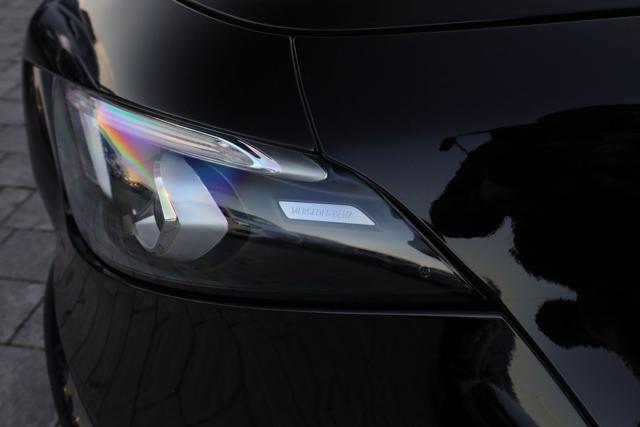 MERCEDES-BENZ A 35 AMG usata, con Carica per smartphone a induzione