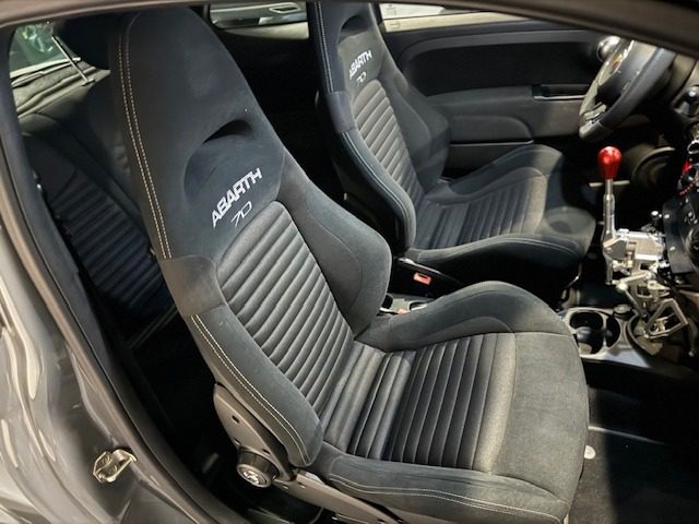 ABARTH 595 usata, con USB
