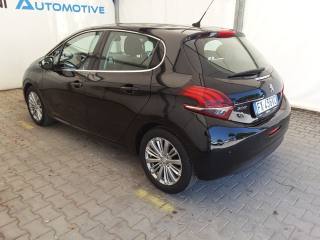 PEUGEOT 208 usata, con Fendinebbia