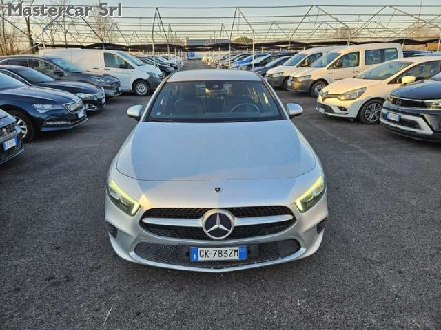 MERCEDES-BENZ A 180 usata, con Sensore di pioggia