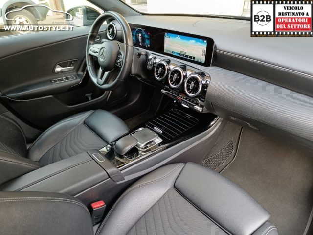MERCEDES-BENZ A 180 usata, con Streaming musicale integrato