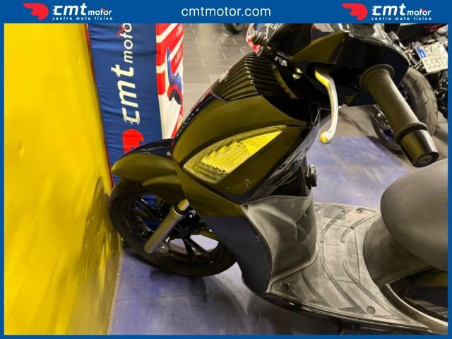 KYMCO People 300 usata 4