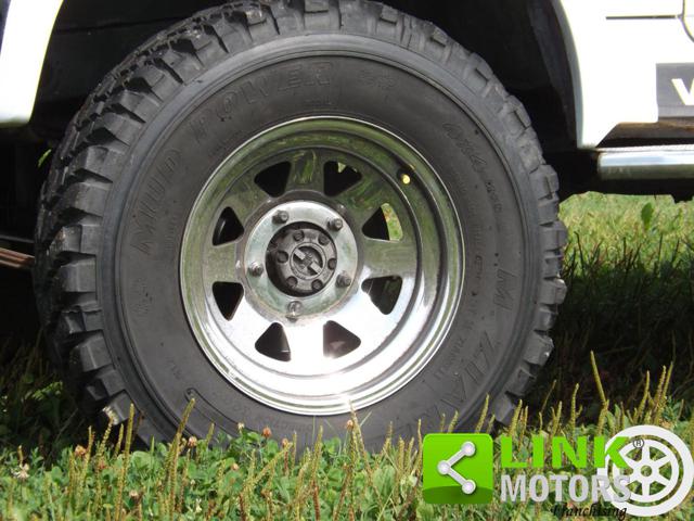 SUZUKI Samurai usata 13