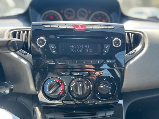 LANCIA Ypsilon usata, con Chiusura centralizzata