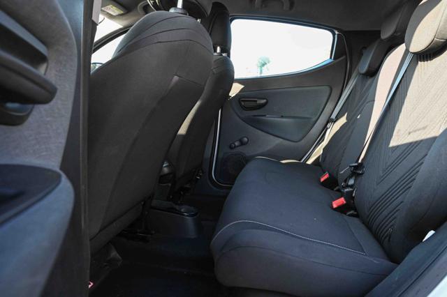 LANCIA Ypsilon usata, con Volante in pelle