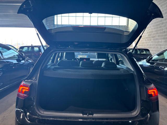 VOLKSWAGEN Golf usata, con Climatizzatore