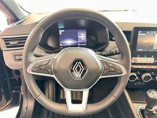 RENAULT Clio usata, con Controllo automatico clima