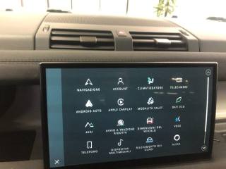 LAND ROVER Defender usata, con Bluetooth