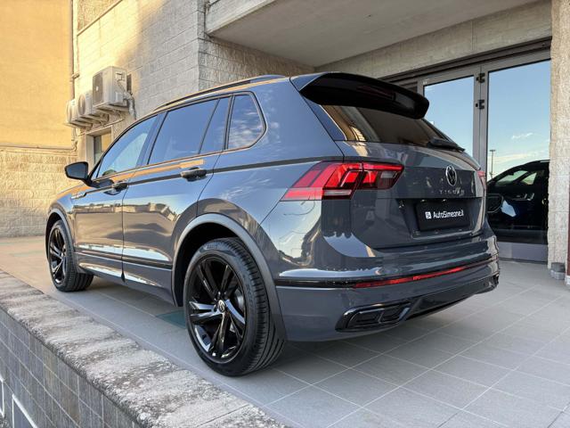 VOLKSWAGEN Tiguan usata, con Boardcomputer
