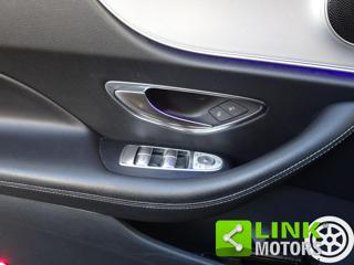 MERCEDES-BENZ E 220 usata, con Vetri oscurati