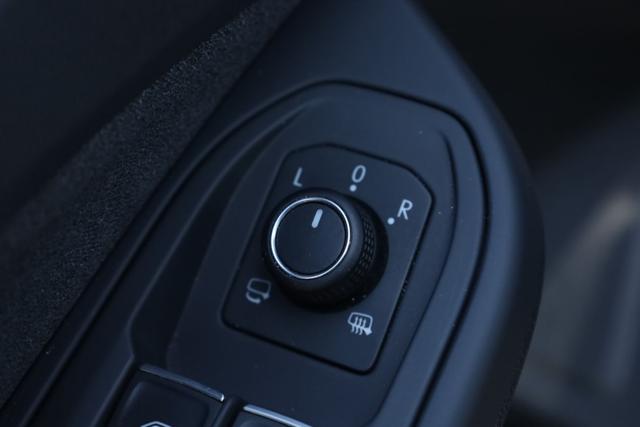 VOLKSWAGEN Golf usata, con Sensore di luce