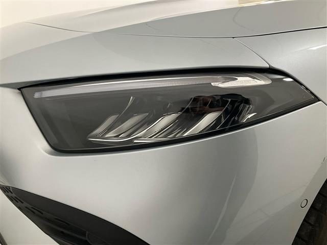 MERCEDES-BENZ CLA usata, con Bracciolo