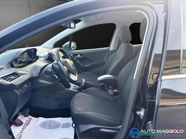 PEUGEOT 208 usata, con Controllo automatico clima