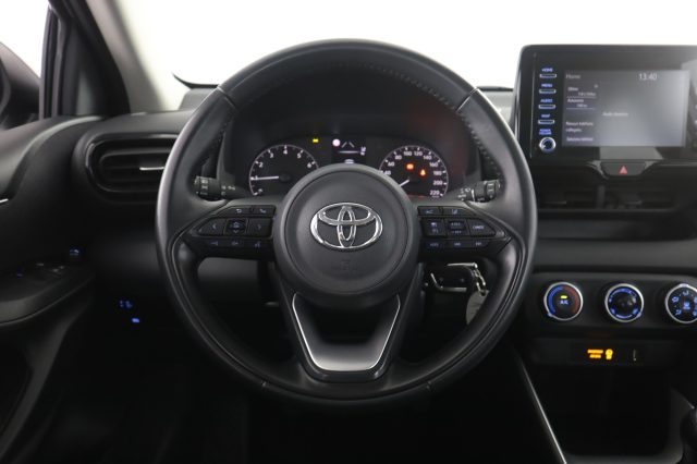 TOYOTA Yaris usata 5
