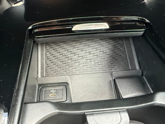 MERCEDES-BENZ CLA 200 usata, con Specchietti laterali elettrici