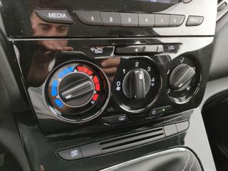 LANCIA Ypsilon usata, con ESP