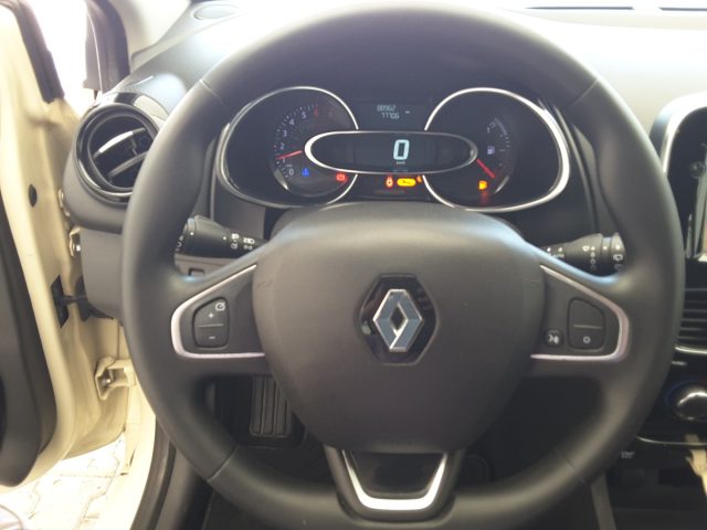 RENAULT Clio usata, con Chiusura centralizzata