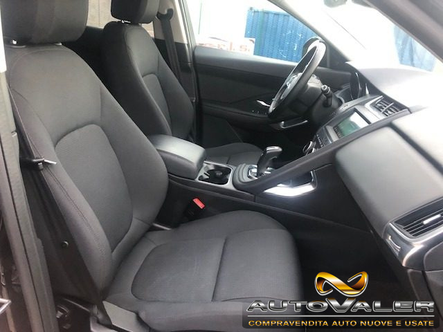 JAGUAR E-Pace usata, con Controllo automatico clima