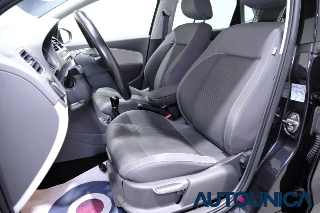 VOLKSWAGEN Polo usata, con Autoradio
