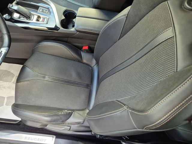 PEUGEOT 3008 usata, con Controllo automatico clima