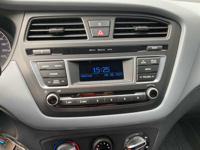 HYUNDAI i20 usata, con Fendinebbia