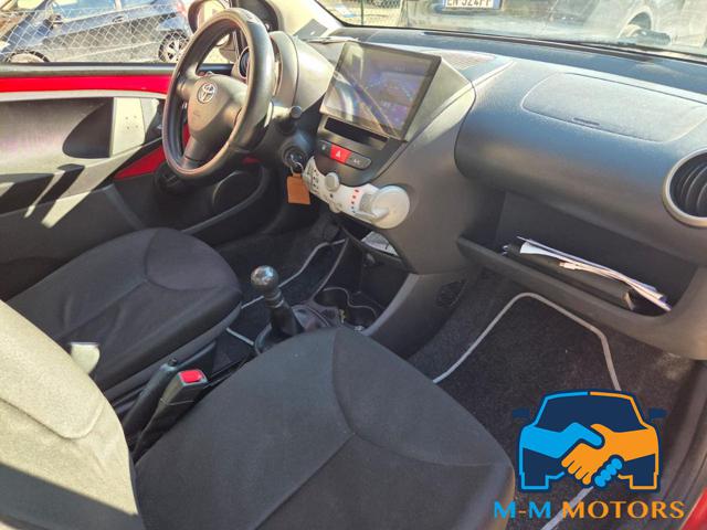 TOYOTA Aygo usata, con Bluetooth