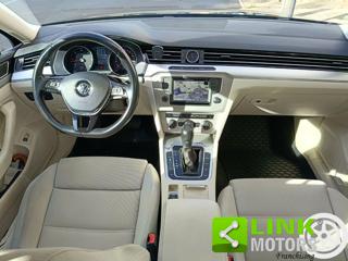 VOLKSWAGEN Passat Variant usata, con Fendinebbia