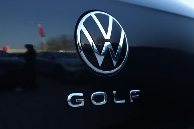 VOLKSWAGEN Golf usata, con Frenata d
