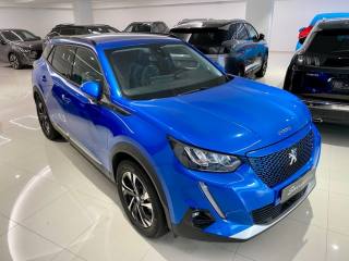 PEUGEOT 2008 usata, con Autoradio