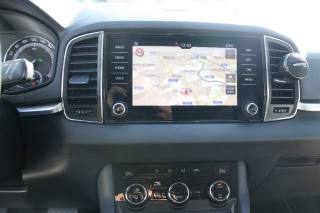 SKODA Karoq usata, con Sistema di navigazione