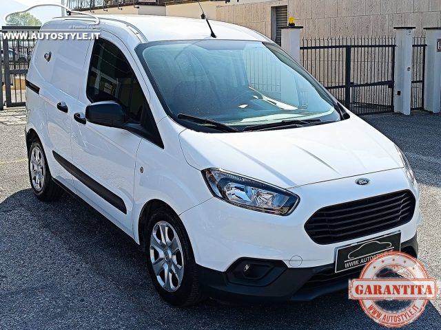 FORD Transit Courier usata, con MP3