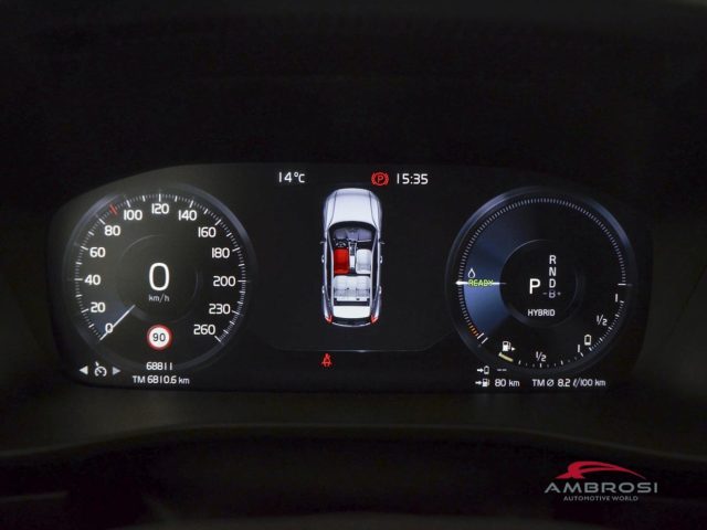 VOLVO XC40 usata 12