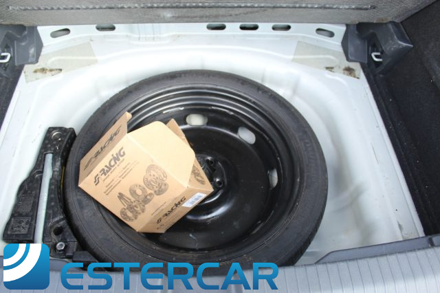 VOLKSWAGEN T-Roc usata, con Servosterzo