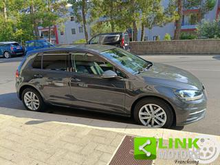 VOLKSWAGEN Golf usata, con Airbag