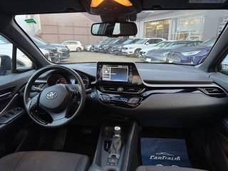 TOYOTA C-HR usata, con Climatizzatore