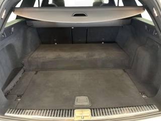MERCEDES-BENZ E 300 usata, con Interni in pelle