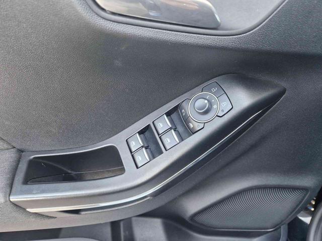 FORD Puma usata, con Regolazione elettrica sedili