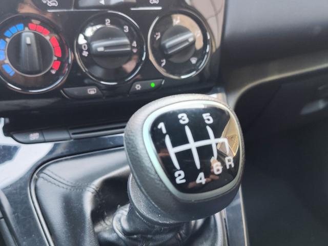 LANCIA Ypsilon usata, con Sensori di parcheggio posteriori