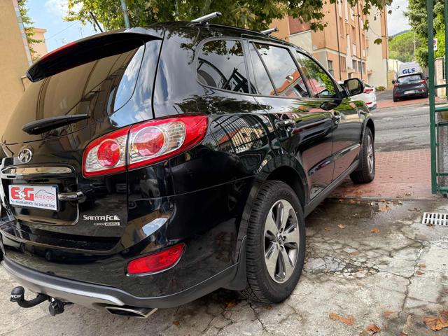 HYUNDAI Santa Fe usata, con Volante in pelle