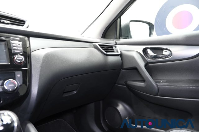 NISSAN Qashqai usata, con Sensore di luce