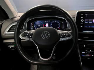 VOLKSWAGEN T-Roc usata, con Controllo automatico clima