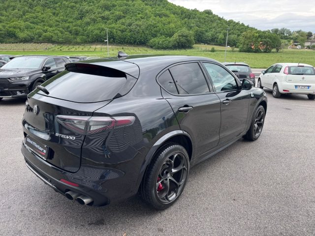 ALFA ROMEO Stelvio usata, con Alzacristalli elettrici