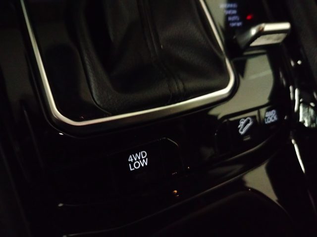 JEEP Compass usata 19