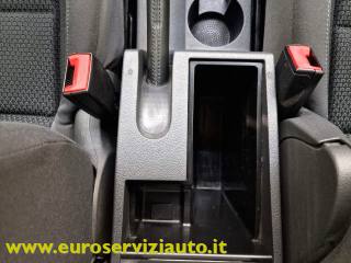 VOLKSWAGEN Touran usata 21