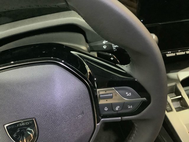 PEUGEOT 408 usata, con Bluetooth