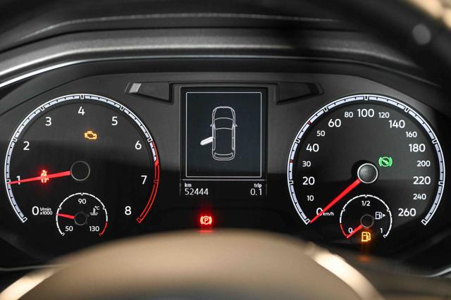 VOLKSWAGEN T-Roc usata, con Volante in pelle