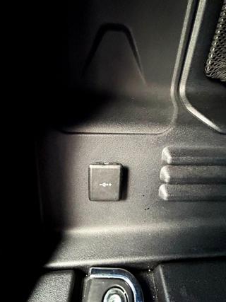 LAND ROVER Defender usata, con Sistema di chiamata d