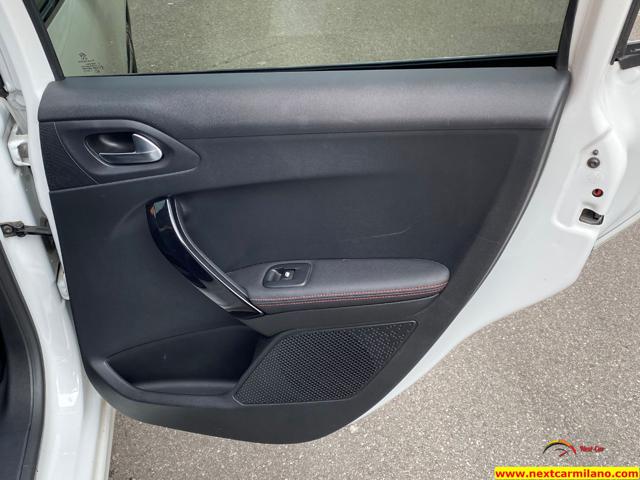 PEUGEOT 208 usata, con Interni in pelle