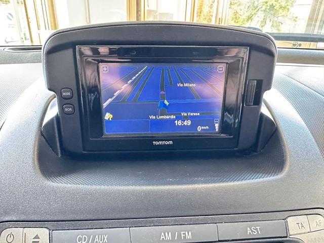 TOYOTA Aygo usata, con Sistema di navigazione