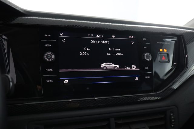 VOLKSWAGEN Taigo usata 10